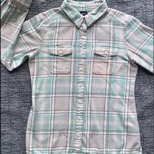 Woman’s Patagonia Flannel